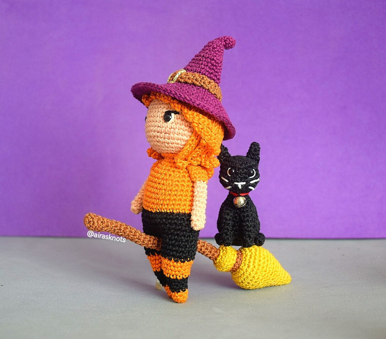 Cassie the Tiny Witch Crochet Amigurumi pattern, pumpkin, black cat, magic potion cauldron flying broom