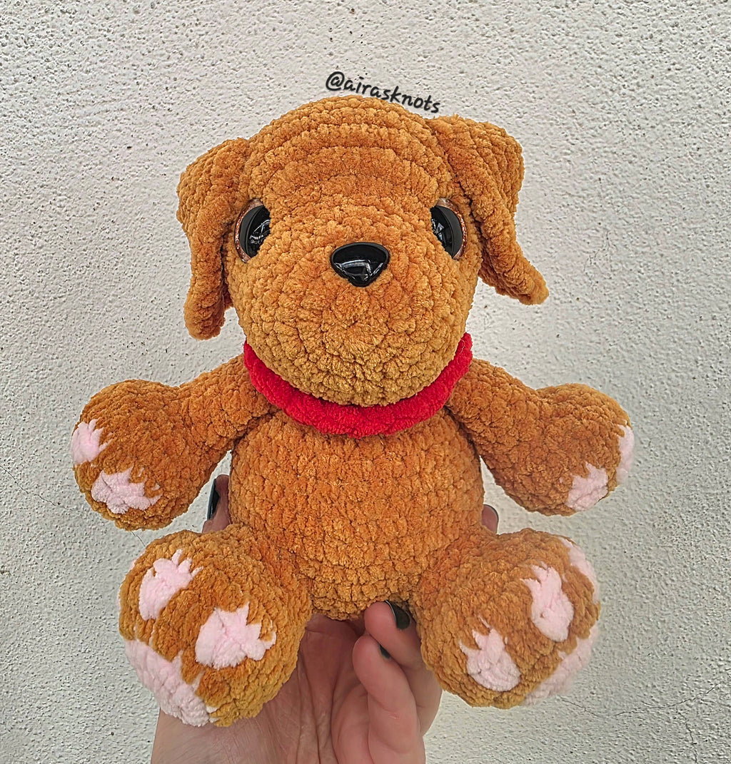 Crochet Golden Retriever Puppy with Red Collar