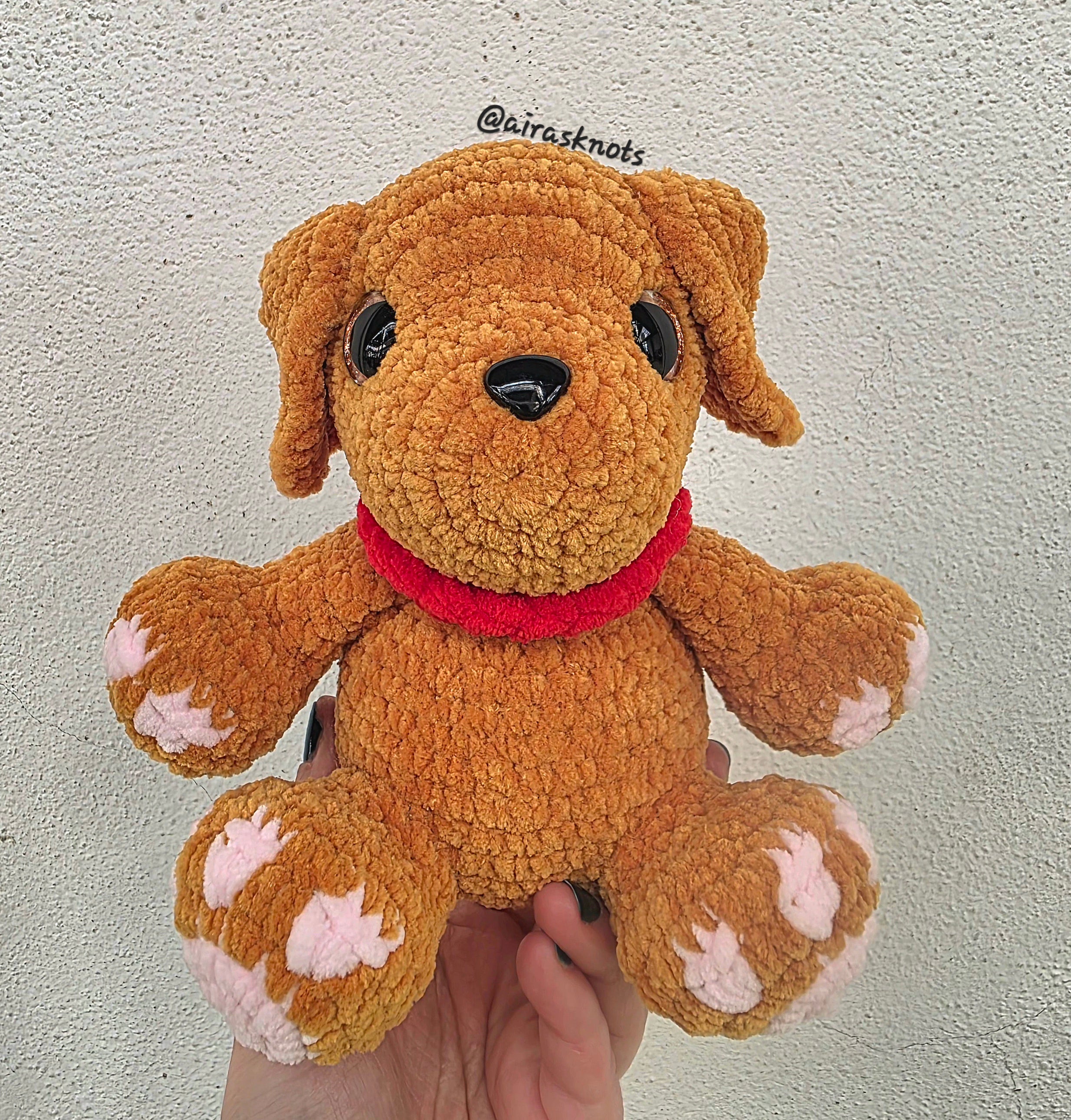 Crochet Golden Retriever Puppy with Red Collar