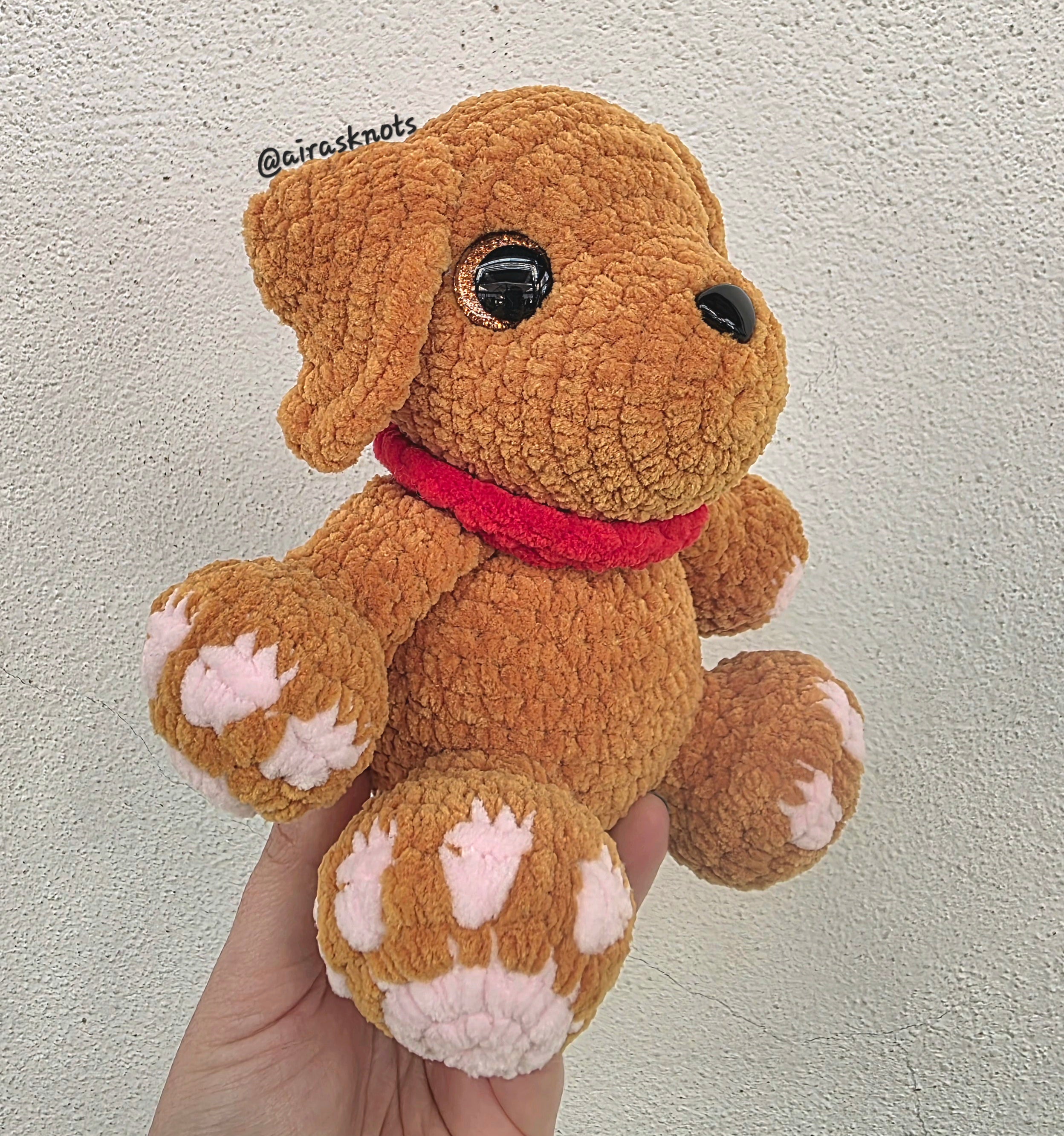 Crochet Golden Retriever Puppy with Red Collar