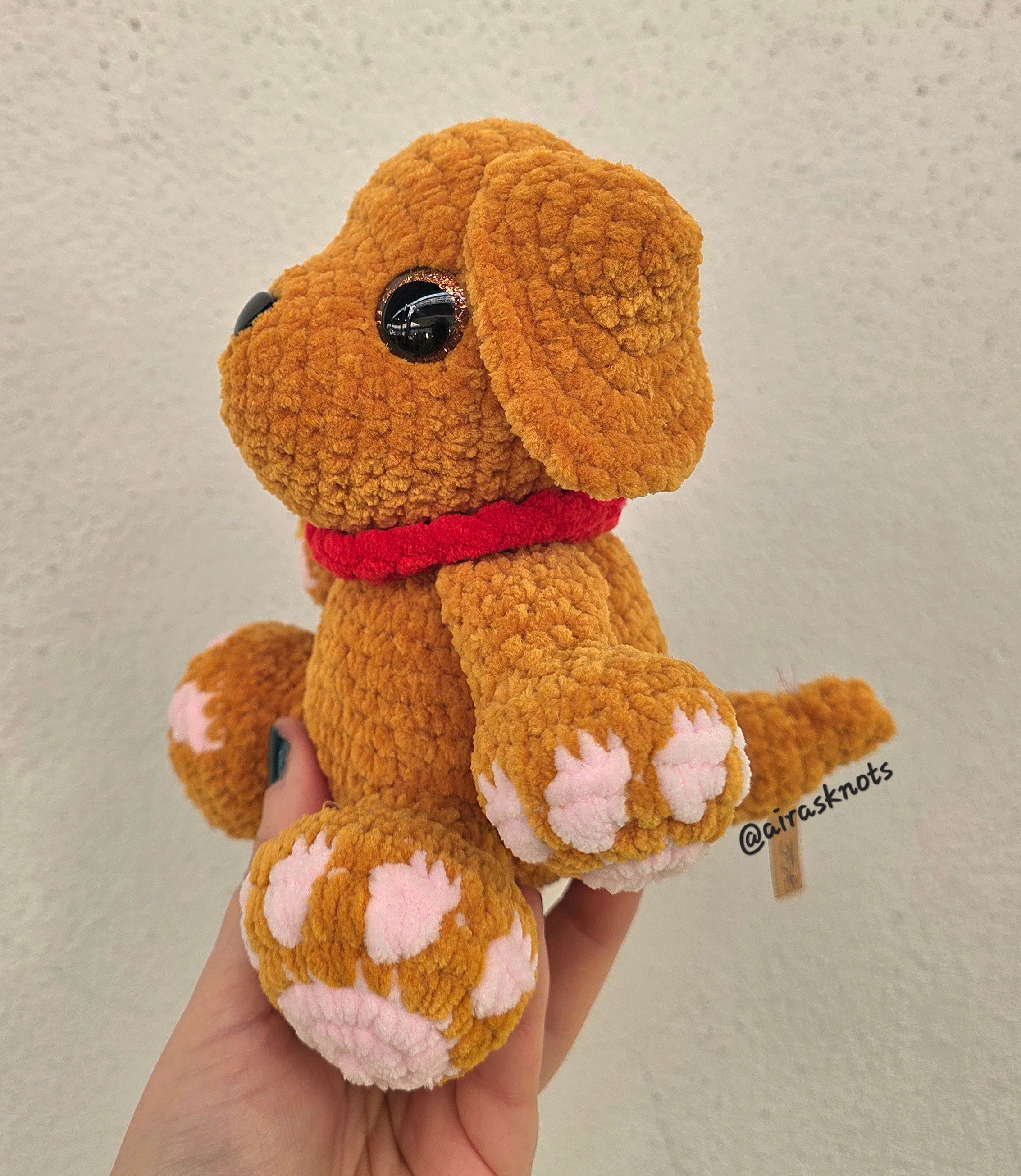 Crochet Golden Retriever Puppy with Red Collar
