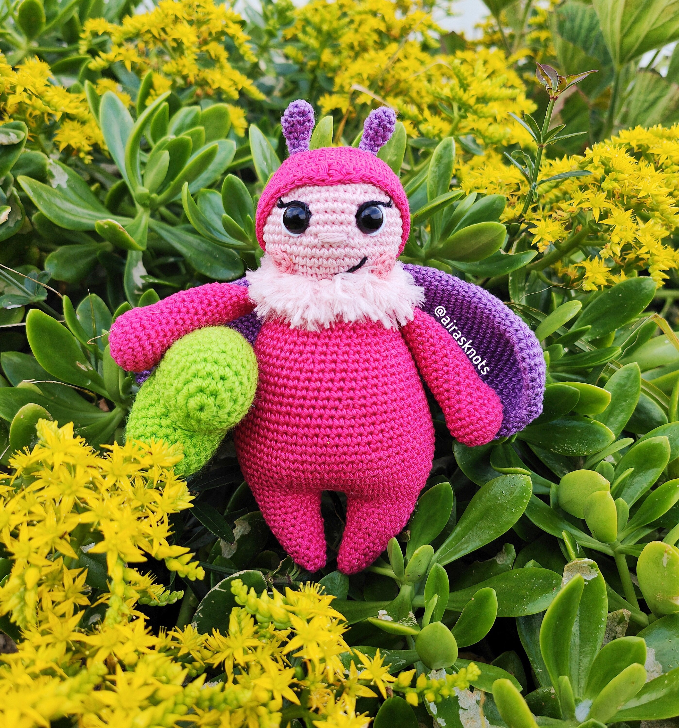 Love Bug Crochet Amigurumi Pattern
