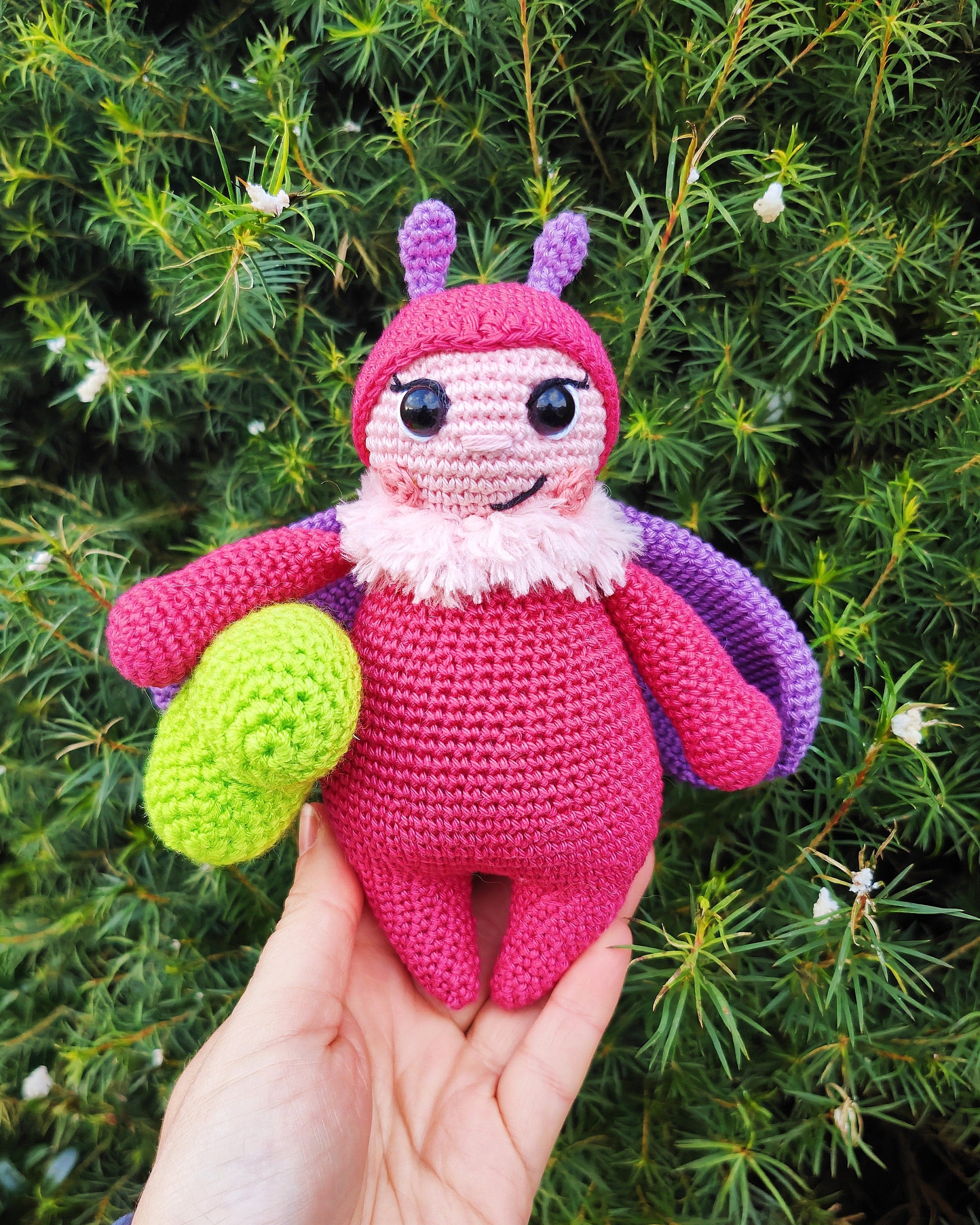 Love Bug Crochet Amigurumi Pattern
