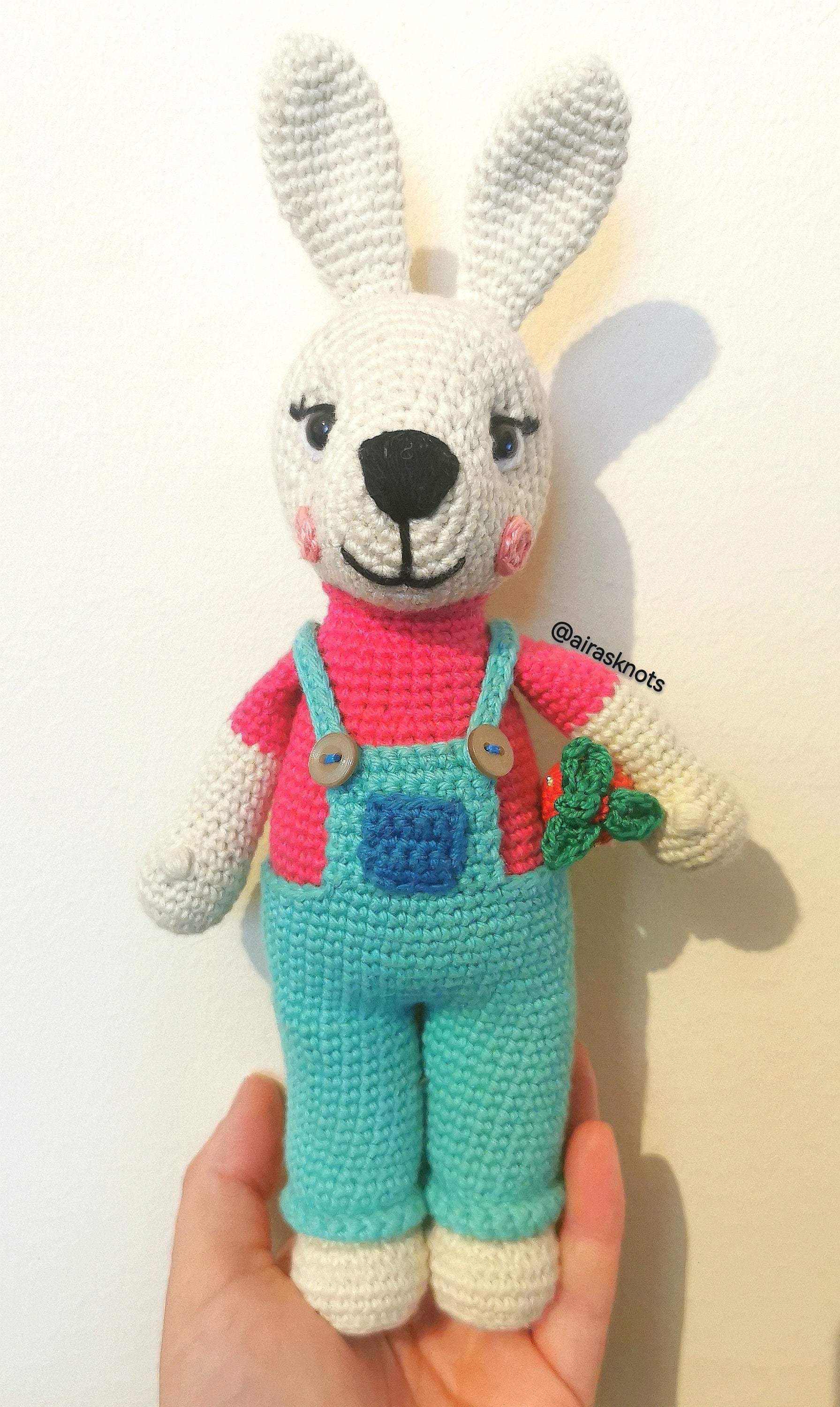 Daisy, the Farm Bunny Amigurumi Pattern