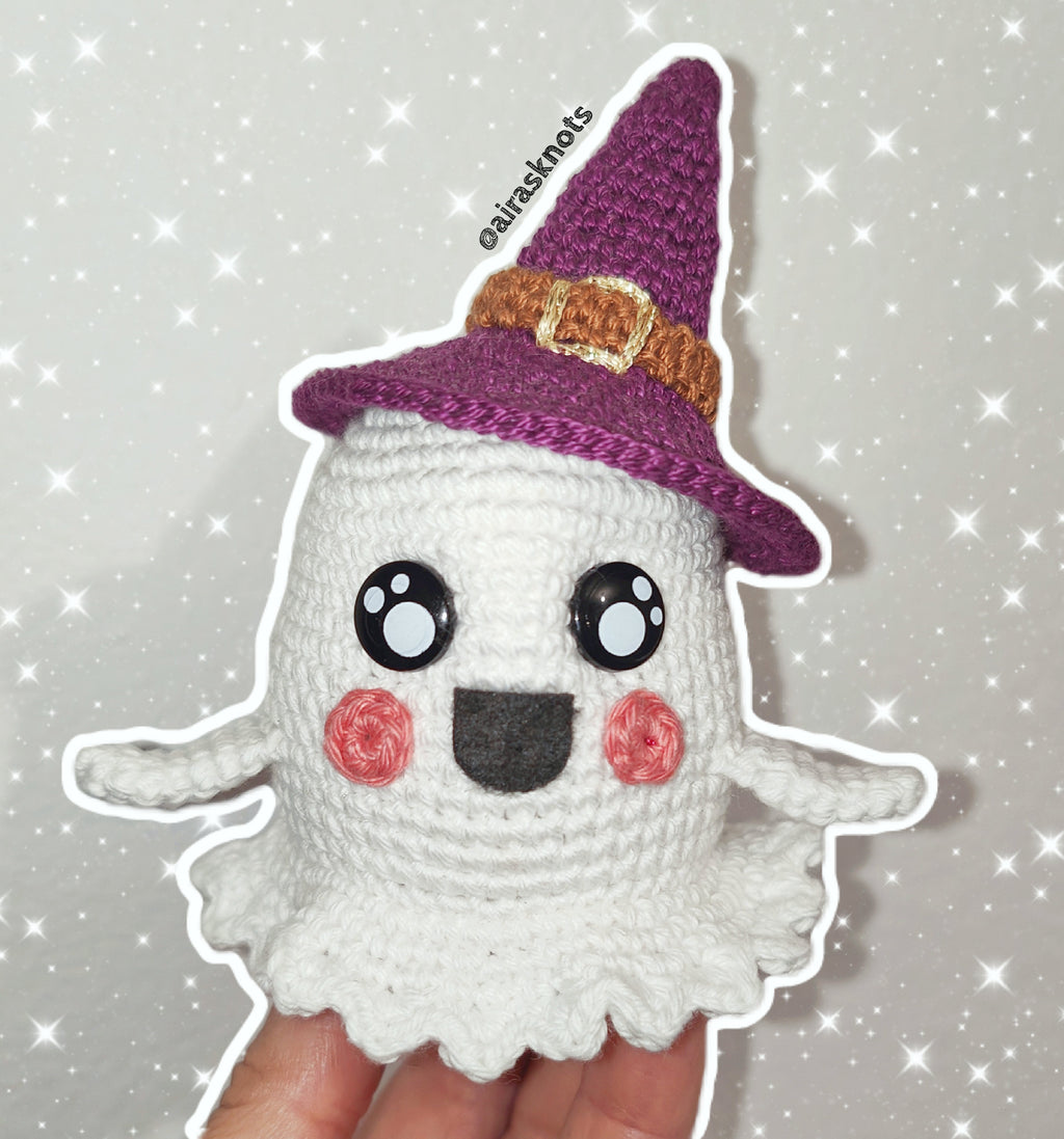 Spooky Boo, the Chubby Ghost Amigurumi PDF Pattern in English
