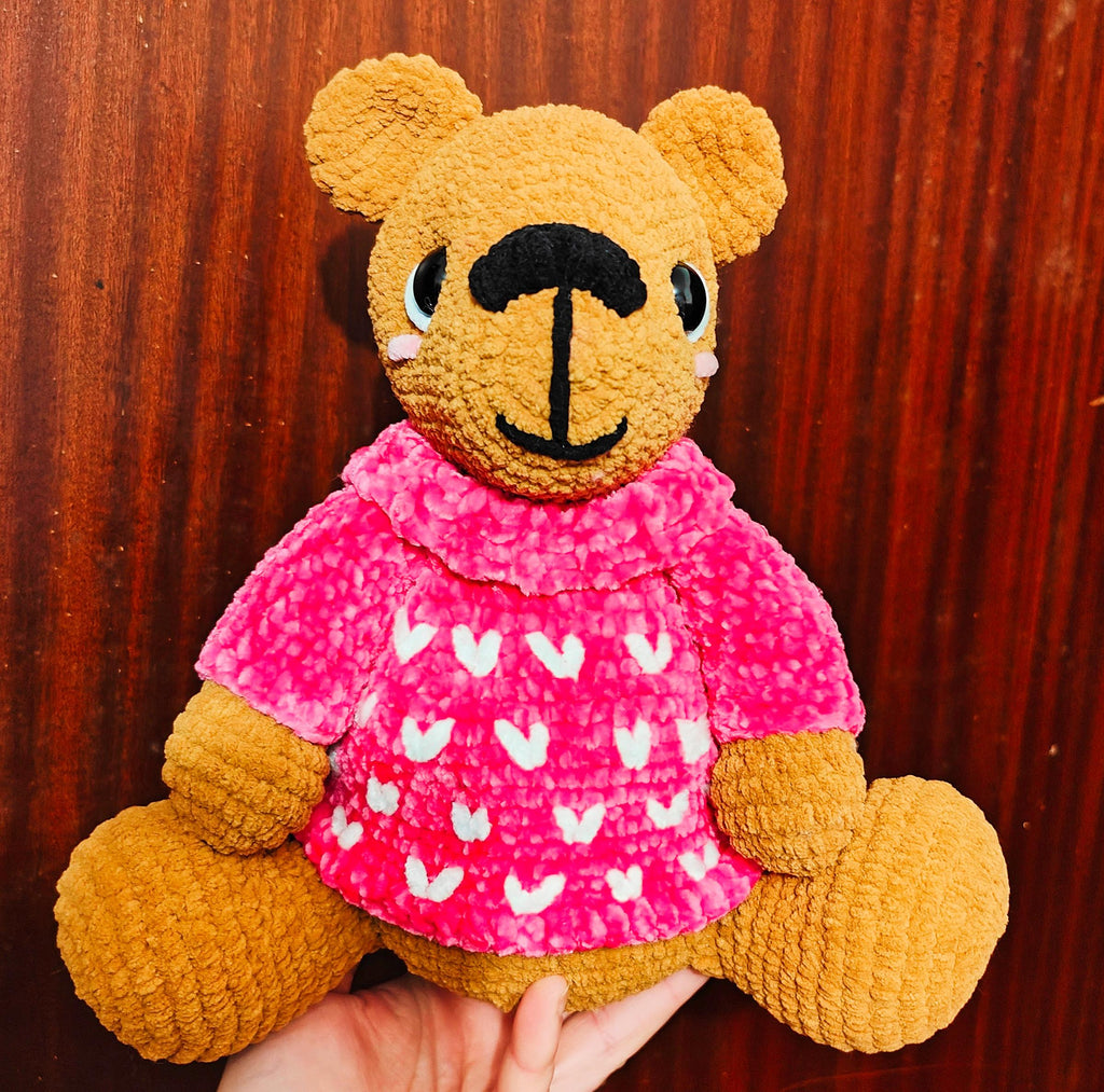 Frosty the Polar Bear Amigurumi PDF Pattern in English