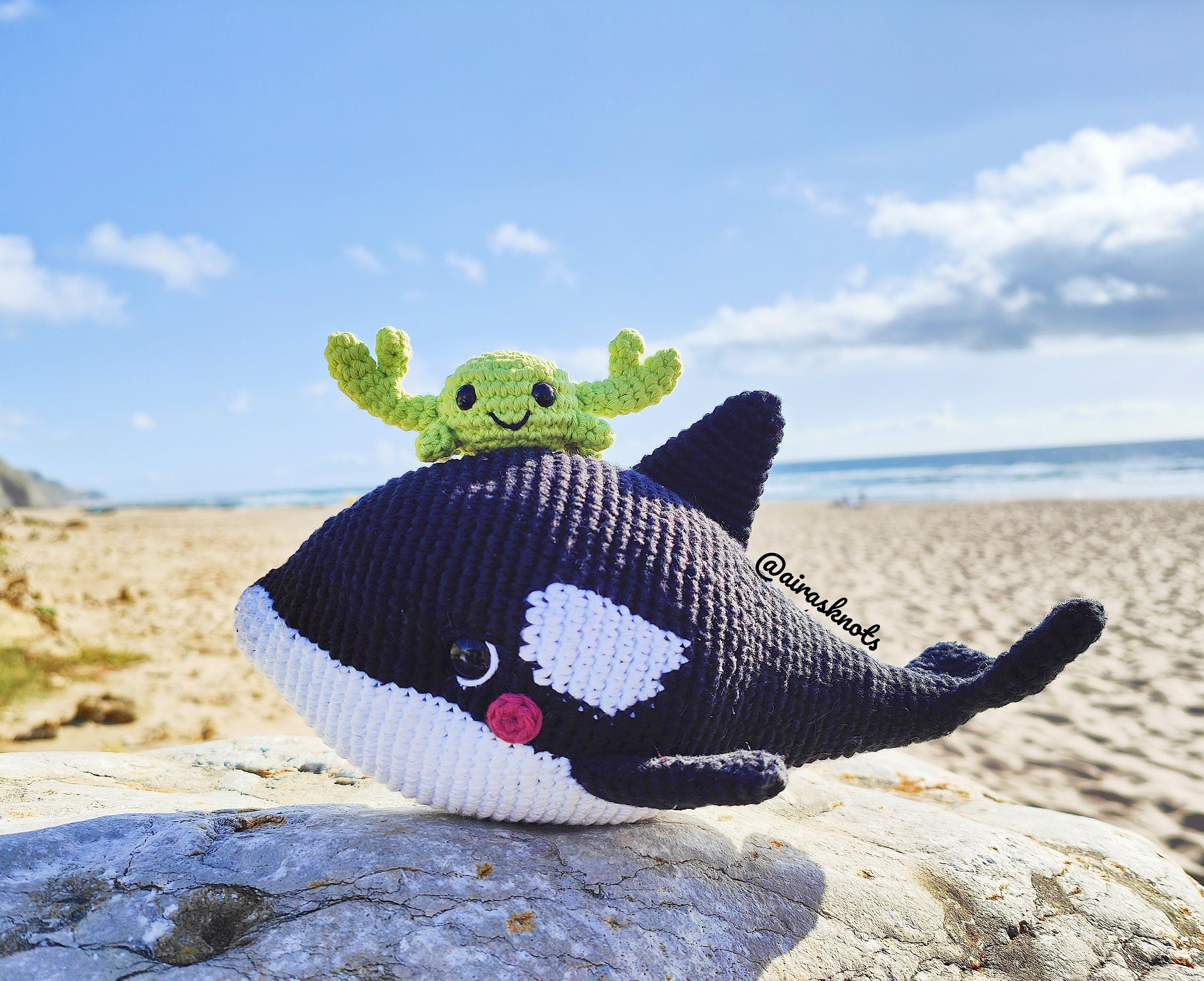 Keiko, the Orca Crochet Amigurumi English Pattern