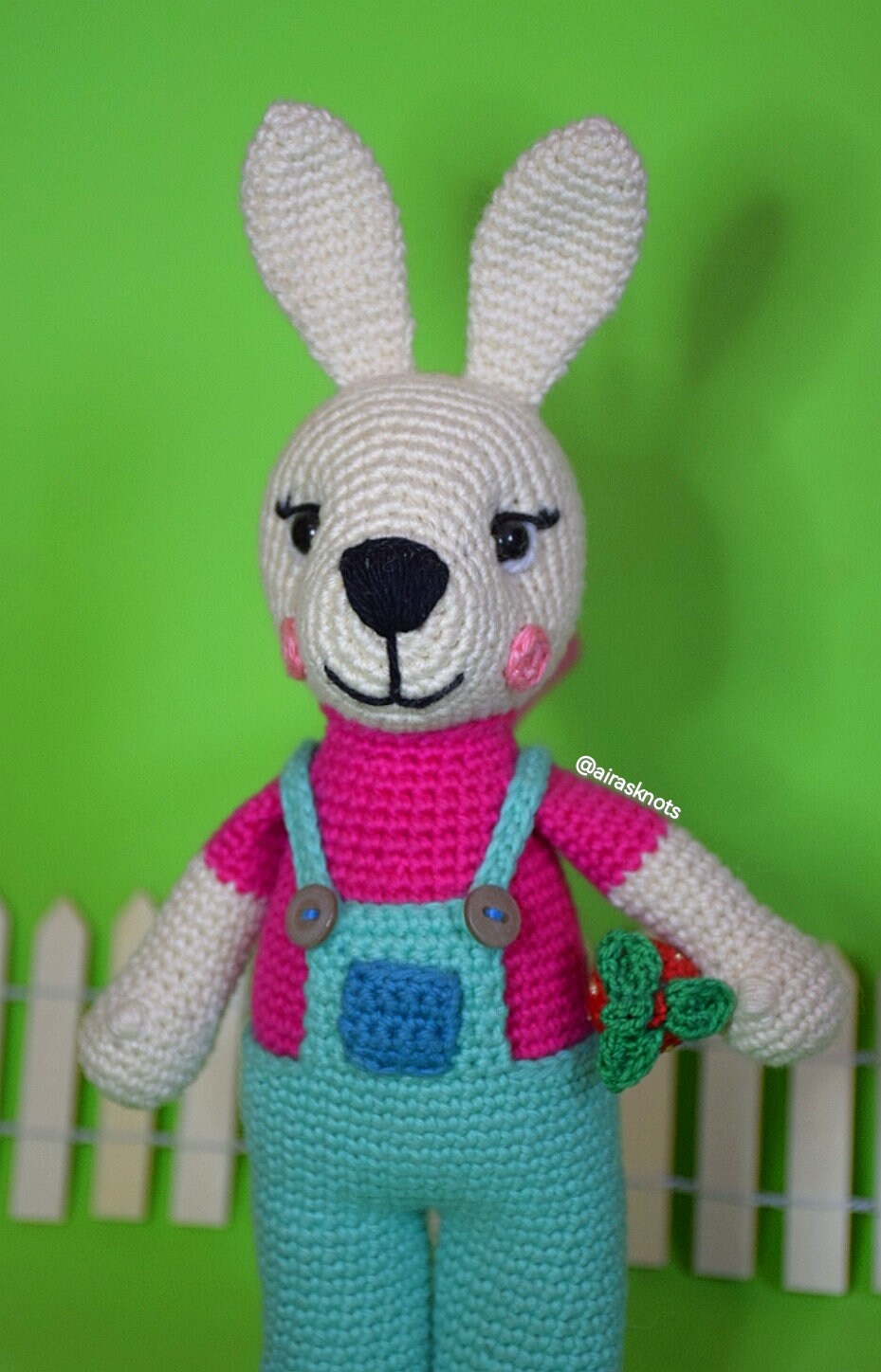 Daisy, the Farm Bunny Amigurumi Pattern